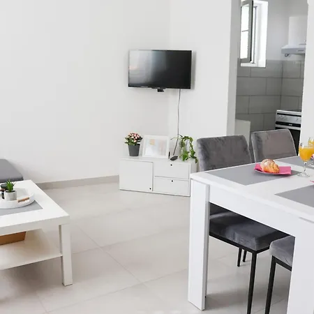 Apartment Dream